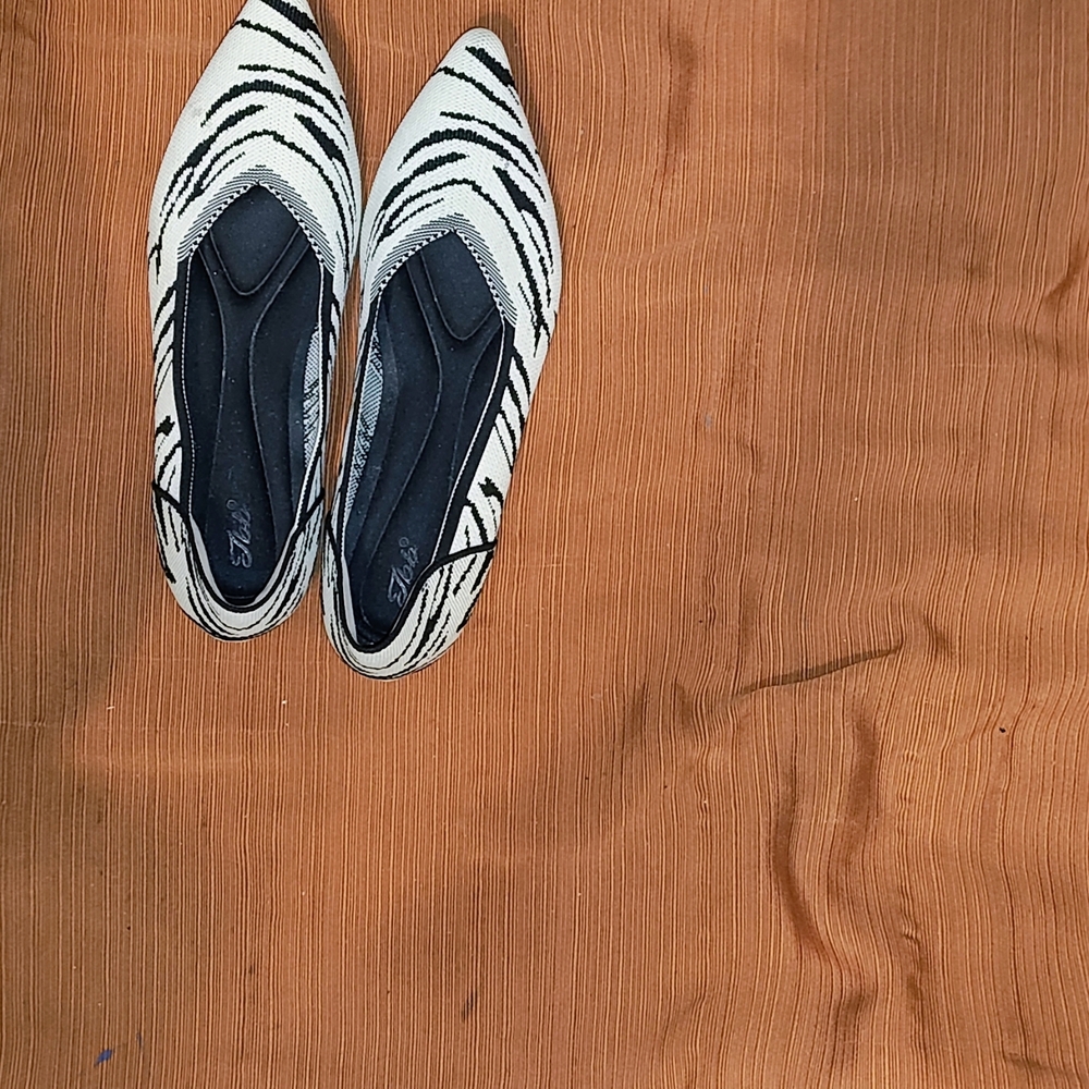 Stylish Black and White Flats